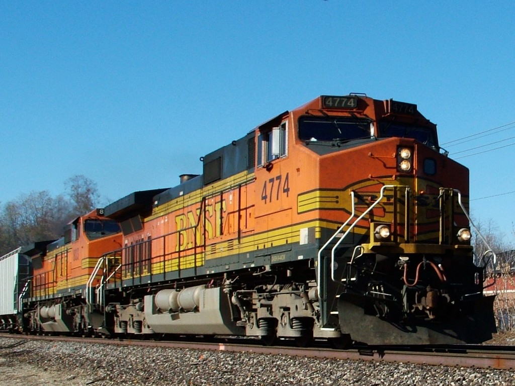 BNSF 4774